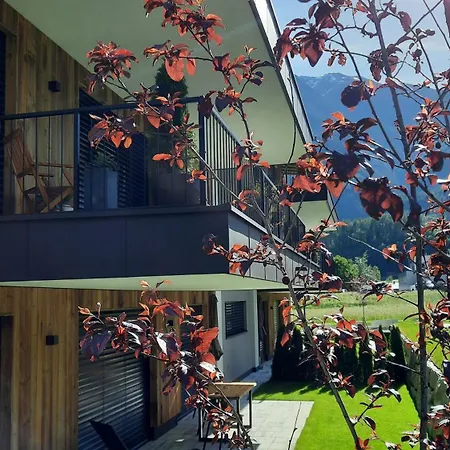 Dorhoam Umhausen